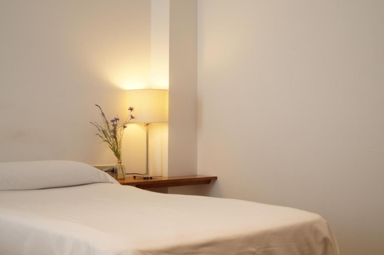 Tauste Hotel El Patiaz De La Reina Rana מראה חיצוני תמונה